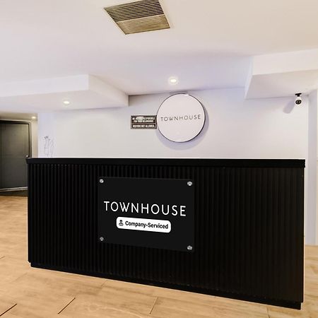 Hotel Super Townhouse Lakdikapul à Haïdarabad Extérieur photo